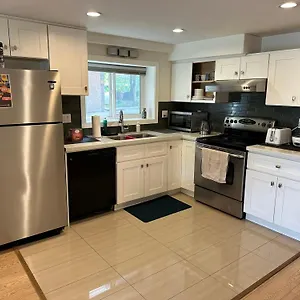 Privatunterkunft Private In A Shared House Vancouver